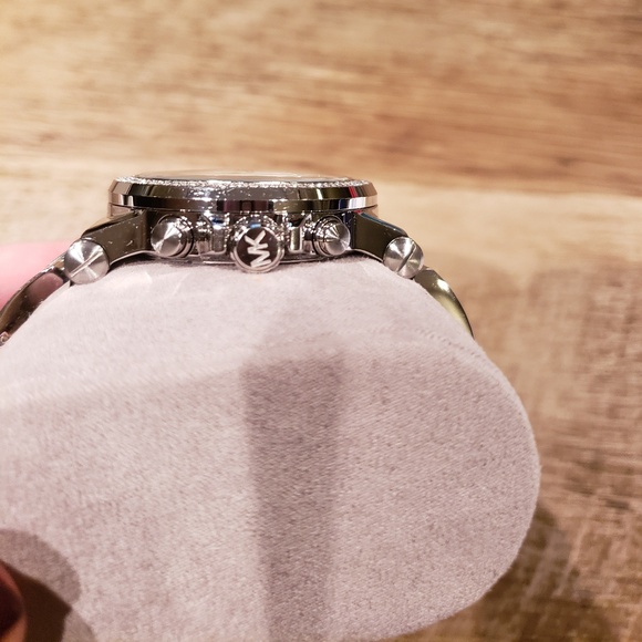 Michael Kors silver watch MK5385 - Picture 4 of 8